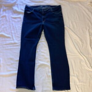 Old Navy Women's Navy Straight Leg Jeans